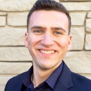 Meet your Posher, Eric